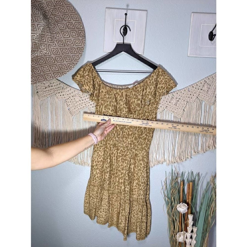 Leopard Print Off Shoulder Dress - Picture 5 of 15